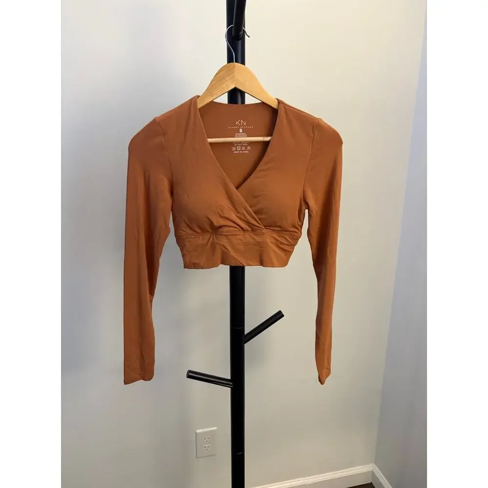 Klassy Network long sleeve brami wrap crop top - Picture 2 of 4